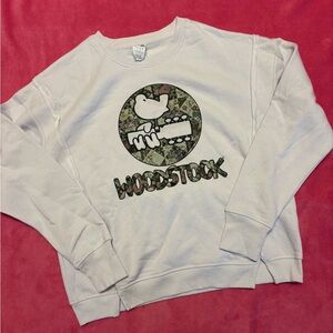 Cozy ‘Woodstock’ Graphic Sweatshirt